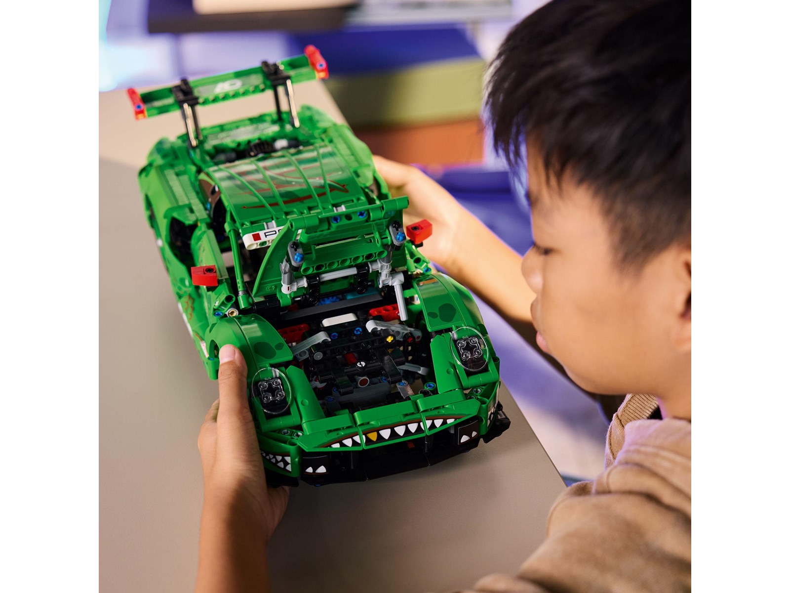 LEGO Technic 42224 Porsche 911 GT3 R REXY AO Racing racerbil | I lager