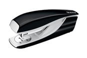 Hålslag- & Häftmaskiner - Leitz Häftapparat 5502 WOW 30 ark Svart - 55020095