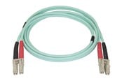 Nätverkskabel - StarTech.com Aqua OM4 Duplex Multimode Fiber Optic Cable - 100 Gb - 50/125 - LSZH - LC/LC - 1 m - network cable - 1 m - aqua - Blå - 1m - 450FBLCLC1
