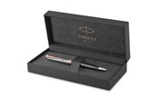 Skriv- och ritverktyg - Parker PARKER Sonnet kulspetspenna | Förstklassig metall och grå satinfinish med accenter i roséguld | Medium spets med svart bläckpatron | Presentförpackning - 2119791