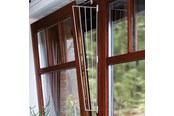 Katter - Trixie Protective grille for windows top/bottom 65 × 16 cm white - TX4417