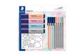 Hobby Tillbehör - Staedtler Pastel set with 4 textsurfer classic 4 Triplus fineliners 4 Triplus color markers and stickers for coloring - 61 SBK1 PA