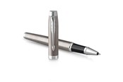 Skriv- och ritverktyg - Parker PARKER IM ROLLERBALL PENNA | Rostfritt stål med kromlister | Fin spets med svart bläckfyllning | Presentförpackning - 2143633