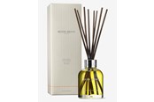 Decoration - Molton Brown Re-Charge Black Pepper Aroma Reeds 150 ml - 5030805014440