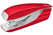 Skrivbordstillbehör - Leitz Häftapparat WOW 5502 Metall 30 ark Röd - 55021026