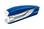 Skrivbordstillbehör - Leitz Häftapparat  5504, 40 ark metall Helstapel Blå - 55040035