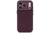 Mobile - Covers & Cases - Decoded - Leather Backcover for iPhone 17 Pro Max - Dark Ruby - D26IPO17PMBC1DY