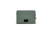 Väskor - Native Union Ultralight Sleeve For Macbook 16" Slate Green - STOW-UT-MBS-GRN-16