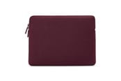 Väskor - Pipetto Classic Fit Sleeve - MacBook Neo 13 (A18 Pro) - Burgundy - P069-147-AN