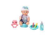 Dockor & Tillbehör - Micki Baby dreng Noah 28 cm m/7 dele - 18332