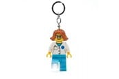 LEGO® - LEGO 4006036-LGL-KE185H ® IKONISK, KVINNLIG LÄKARE Nyckelring med LED-lampa - 4006036-LGL-KE185H