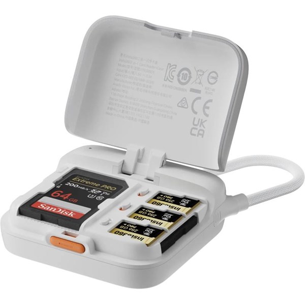 Insta360 2-in-1 Card Reader + Case