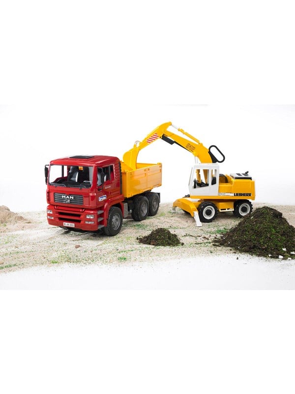 Bruder MAN TGA Bygglastbil och Liebherr grävmaskin leksak