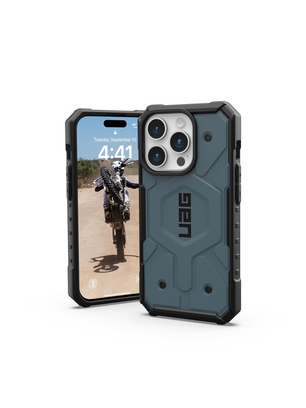 UAG Pathfinder MagSafe cloud blue - iPhone 15 Pro