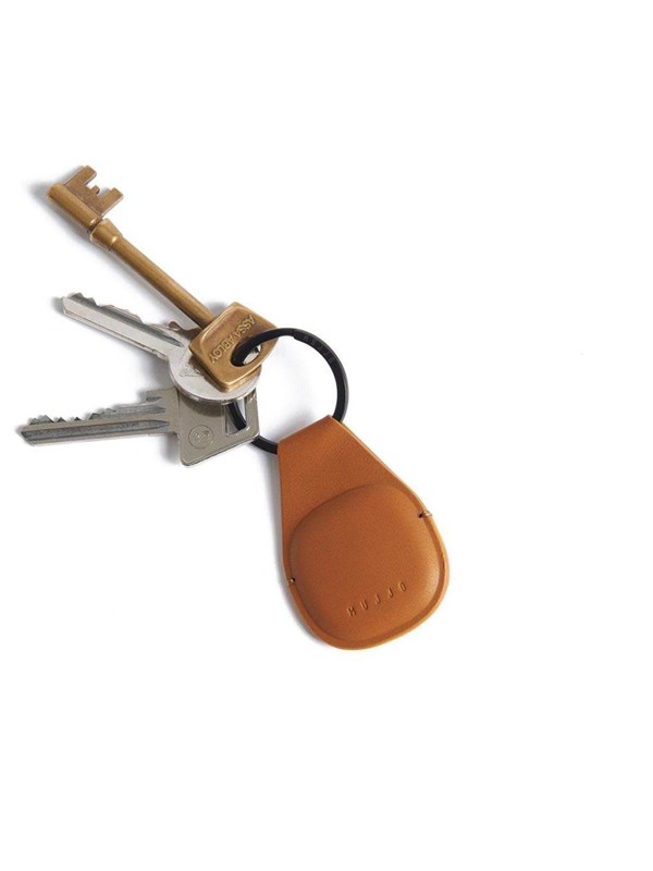 Mujjo Canopy Keychain for AirTag - Tan - Köp för SEK 214 - Spara 20%