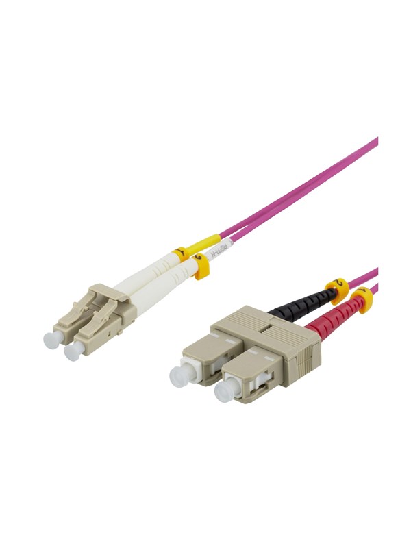 Deltaco LCSC-710 - network cable - 10 m - Rosa - 10m