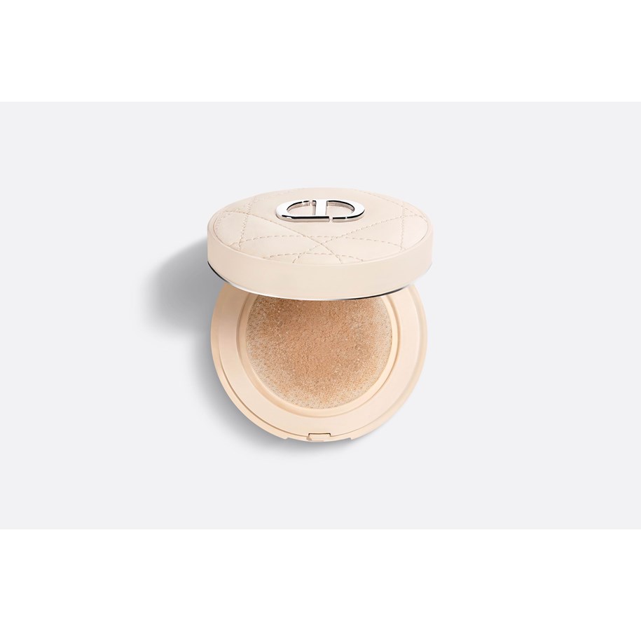 Smink - Christian Dior Forever Cushion Powder - No. 40 Deep - 3348901506540