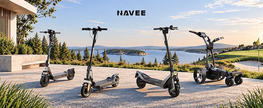 Navee elsparkcyklar och elektrisk golfvagn på terrass med utsikt över vatten och golfbana